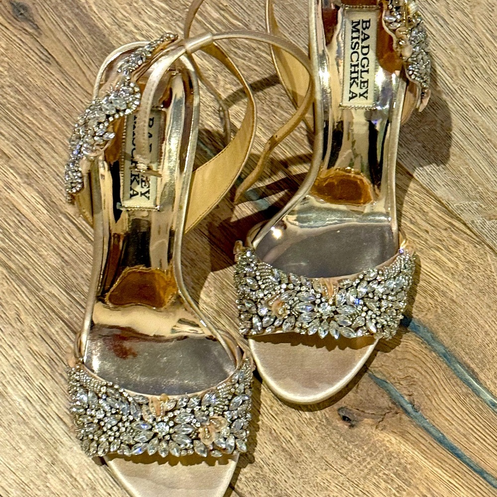 Badgley Mischka Tampa embellished sandals, size 7